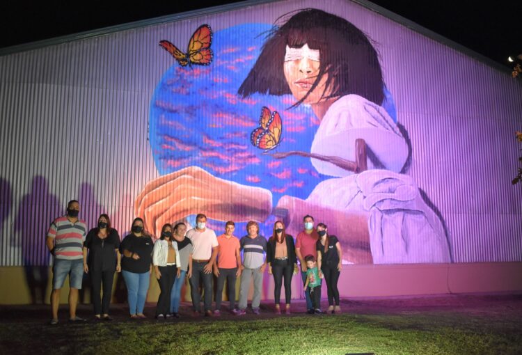 Lee más sobre el artículo El Municipio y Punto Mujer inauguraron el nuevo mural