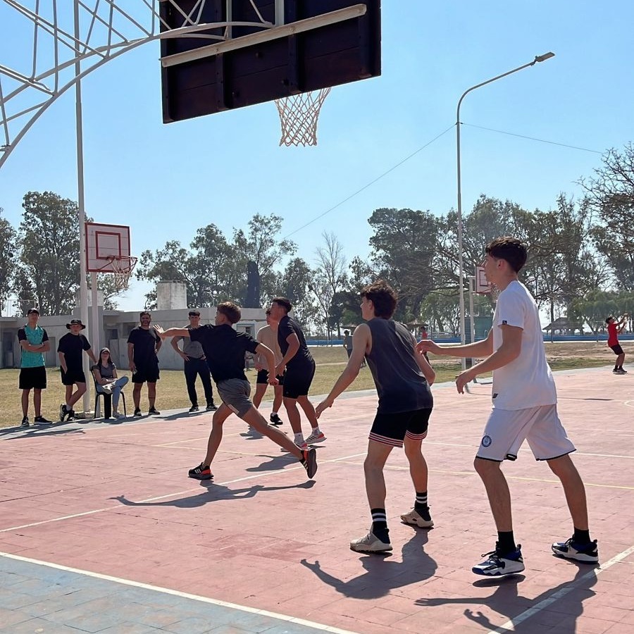 En este momento estás viendo ¡El Polideportivo a Puro Encuentro!