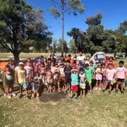 Lee más sobre el artículo Noche de campamento en la Escuelita de Verano