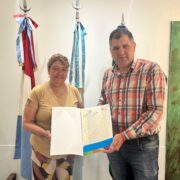 Lee más sobre el artículo Familias balnearenses recibieron las escrituras de sus hogares a través de los programas Lo Tengo y 104 Viviendas