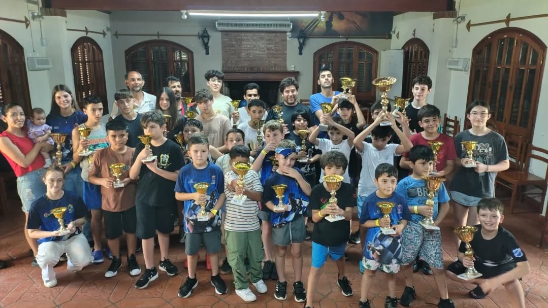 En este momento estás viendo El Taller Municipal de Ajedrez cerró el año en Morteros