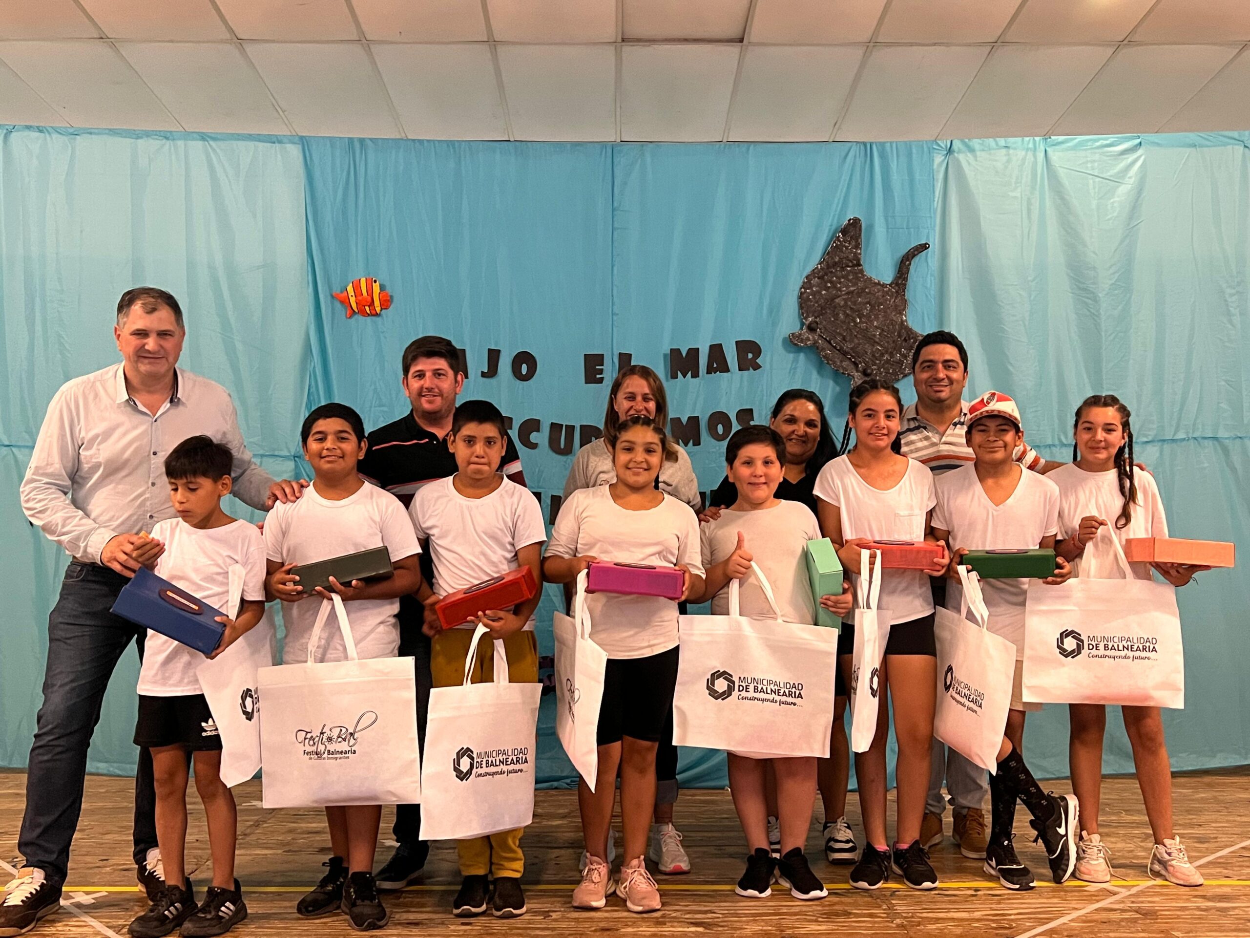 En este momento estás viendo Cierre de año de Sala Cuna, Guardería Municipal, Apoyo Escolar y Merendero “Juventud por el Buen Camino”