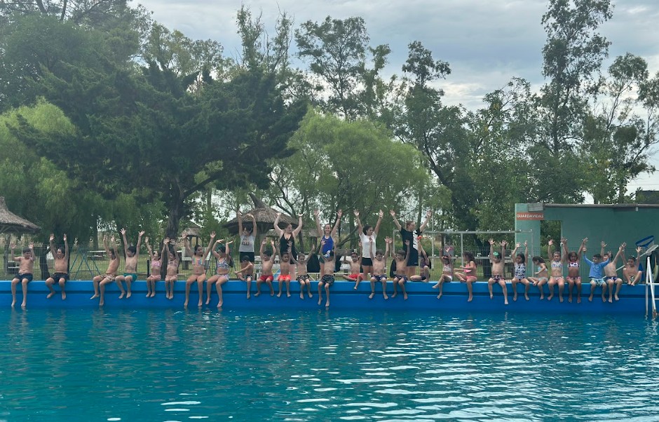 En este momento estás viendo Temporada de Verano en el Natatorio Municipal